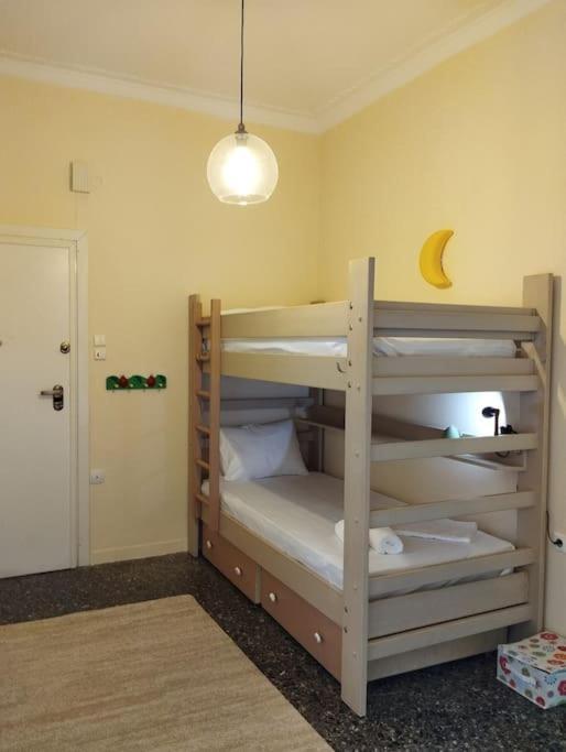 Vicky'S Central Apartment Corinth Екстер'єр фото