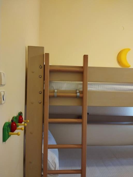 Vicky'S Central Apartment Corinth Екстер'єр фото