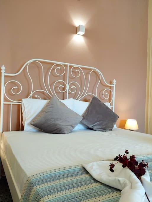 Vicky'S Central Apartment Corinth Екстер'єр фото